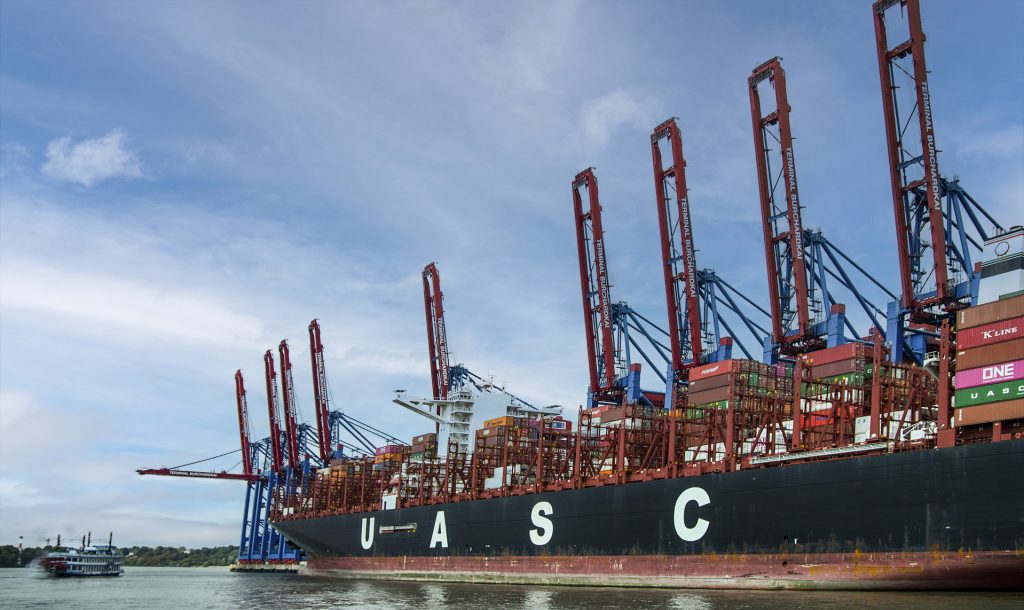 U A S C am Hamburger Hafen