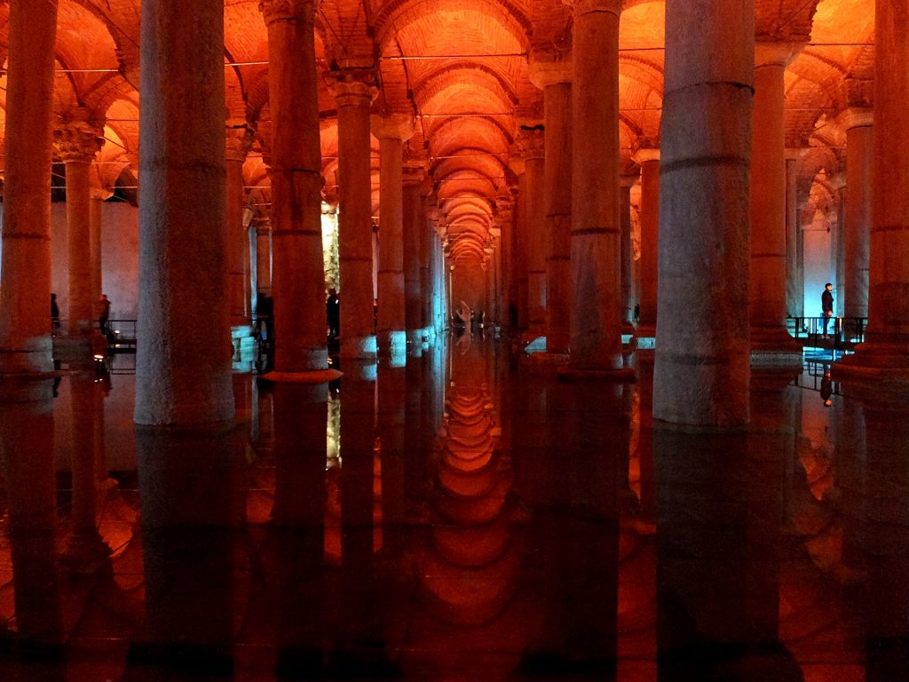 Roter Wasserspeicher