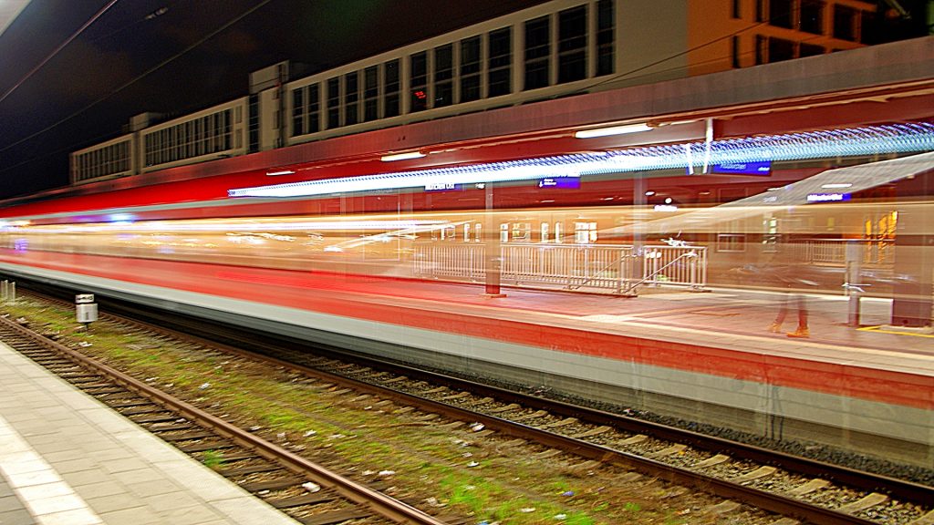 (S)chnell-Bahn