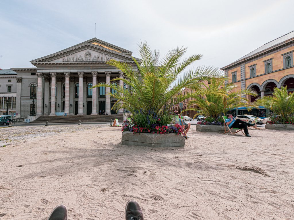 Sand vor Nationaltheater