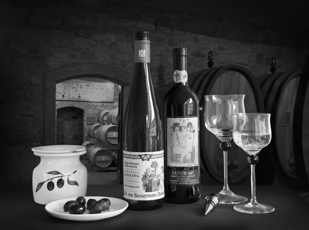 Oliven und Wein sw