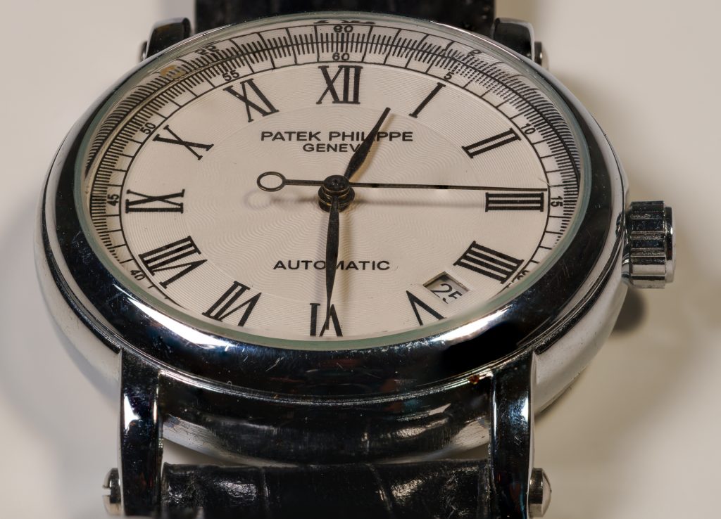 Plagiat Uhr
