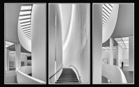 April: Monika Rinas - Triptychon Pinakothek der Moderne