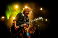 Juni: Claudia Topel - Headbanger