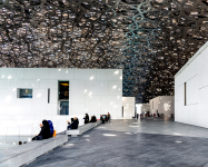 eo-19-louvre-01