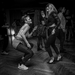 Vinyl-Rock-Party-03-08-Tanzpaare-03-20-57-ILCE-7M3-_A732307-Verbessert-RR-