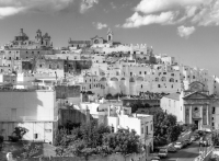 Ostuni-klein