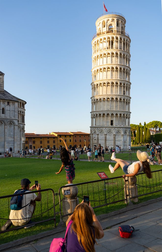 Touristen in Pisa