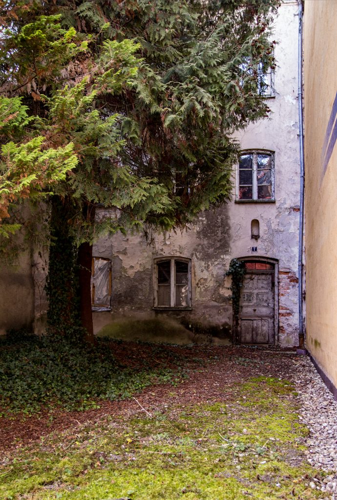 Hausnummer 7