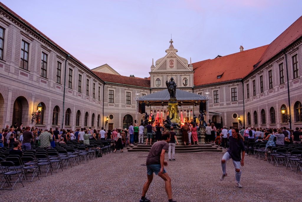 Brunnenhof 2
