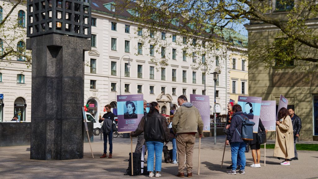 Information & Austausch